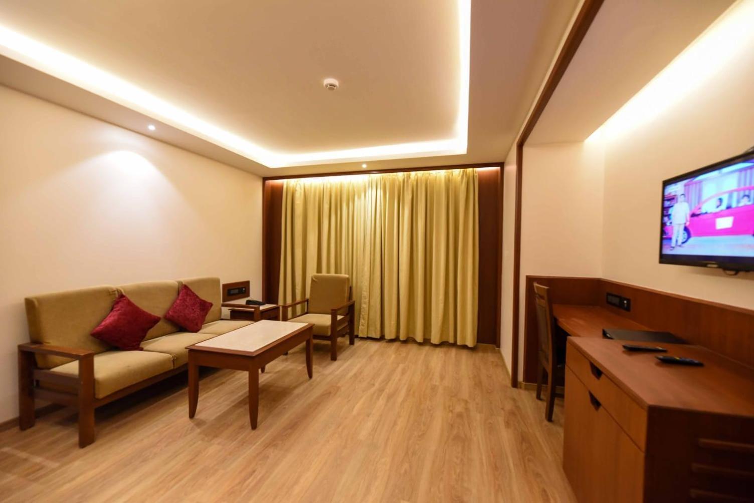 Ayra Boutique Hotel Bangalore Bagian luar foto